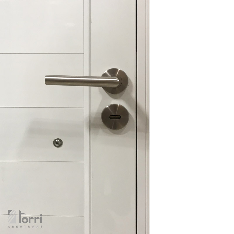 Puerta Aluminio Blanco Reforzada Modelo 702 De 090×205 – Aberturas Torri