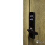 15% OFF! Puerta De Chapa Modelo Roble Lisa 080 Cerradura Digital