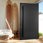 Puerta Pivotante Oblak Modelo 1300 Negra De 120×220