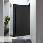 Puerta Pivotante Oblak Modelo 1300 Negra De 120×220
